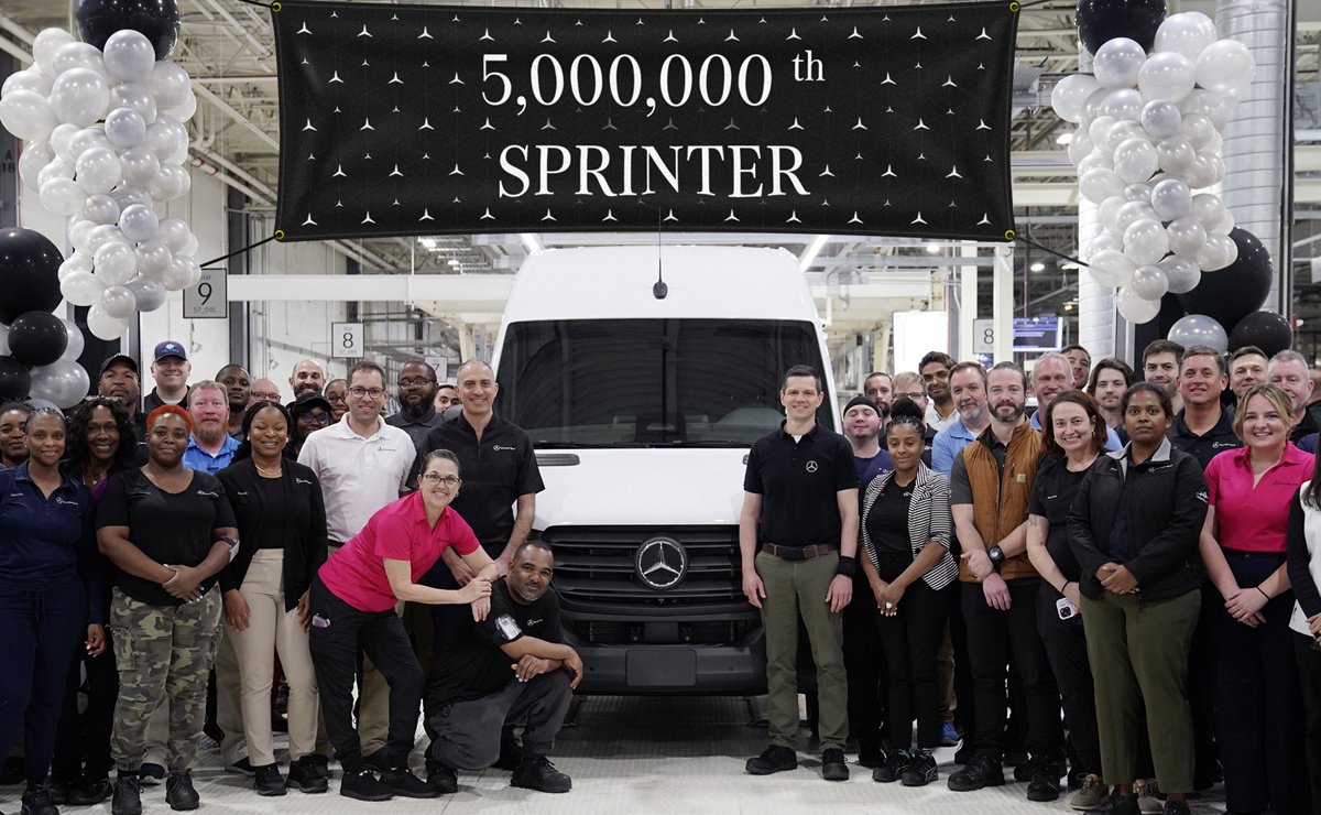 mercedes-benz-esprinter-fed-ex-02