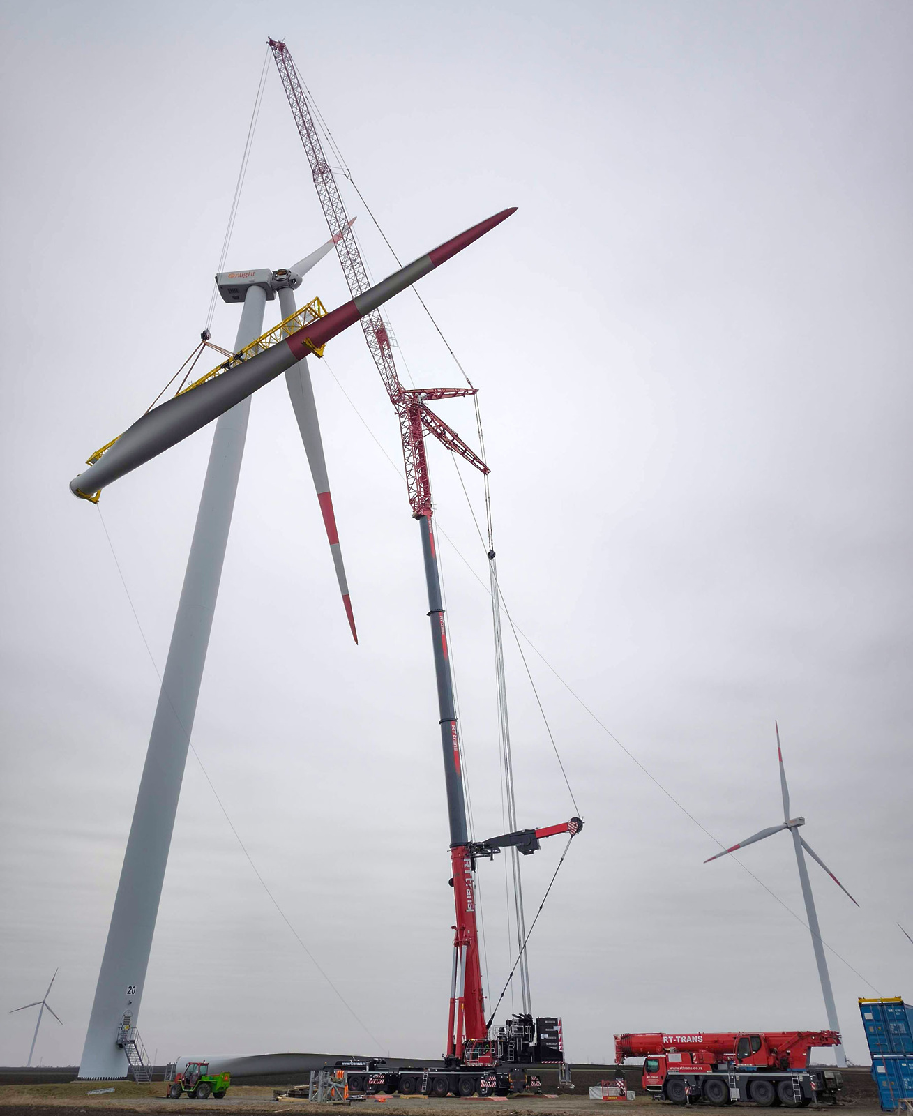 liebherr ltm1650 8.1 rt trans wind 300.dpi
