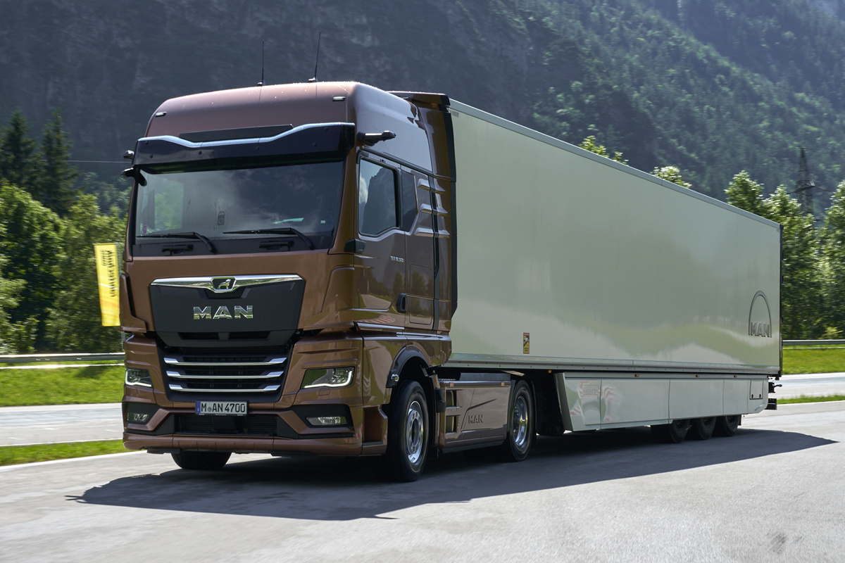 man-tgx-01
