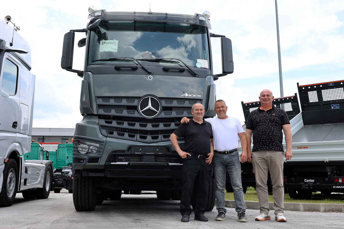 mercedes-benzivanisweb