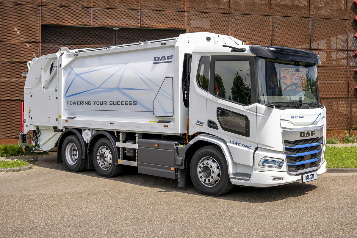 daf-xd-amsterdam-01