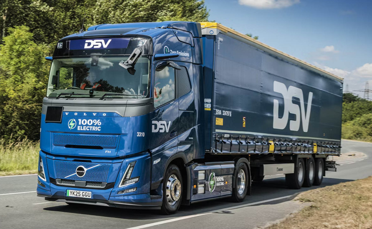 volvo-fh-aero-electric-dsv-01