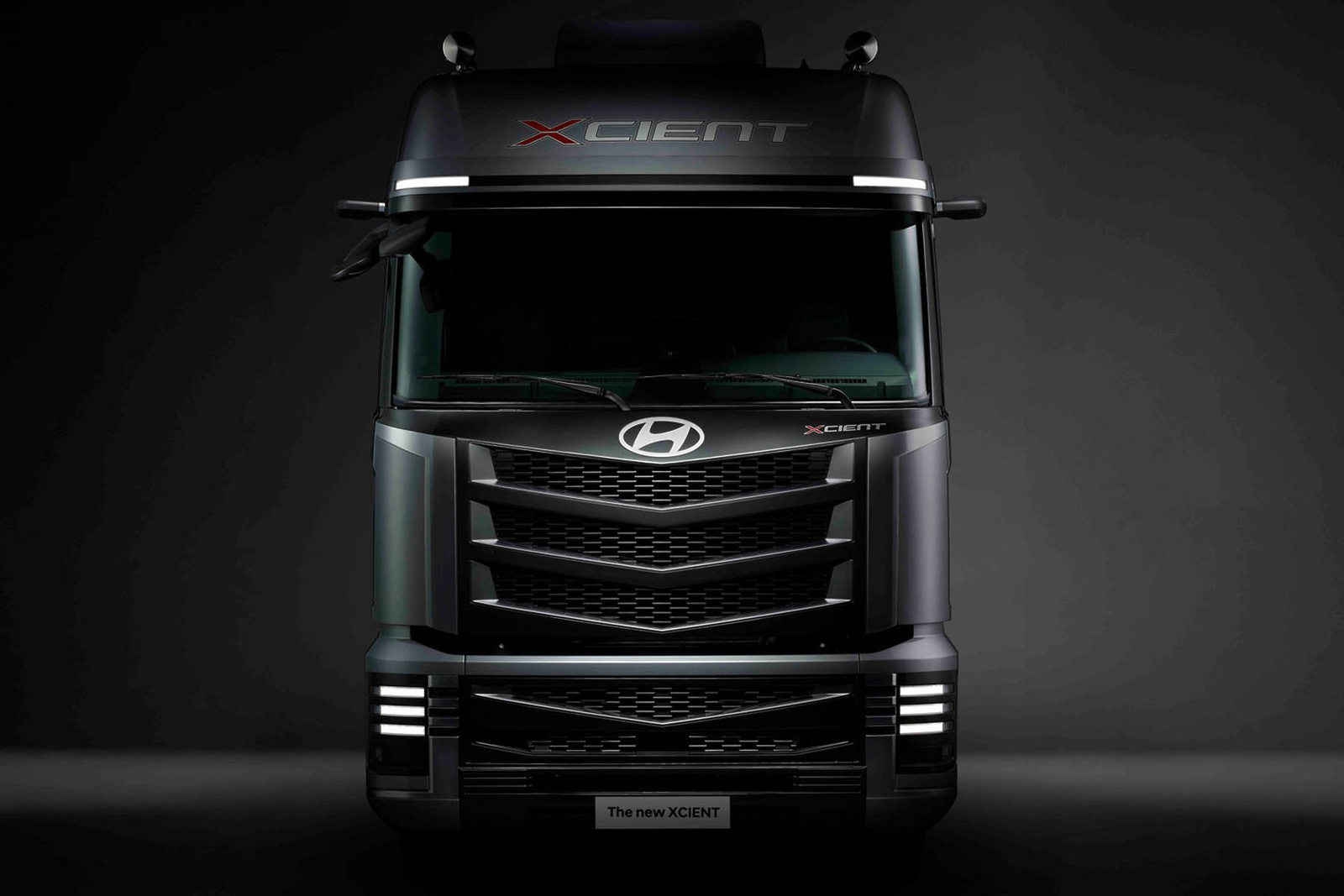 hyundaixcient002
