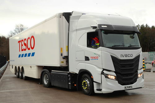 142 IVECO S-Way CNG za TESCO