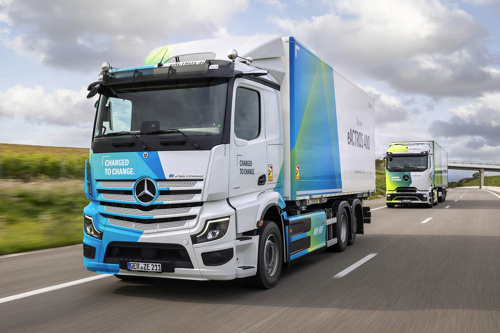 Mercedes-Benz širi ponudu električnih izvedbi Mercedes-Benz širi ponudu električnih izvedbi