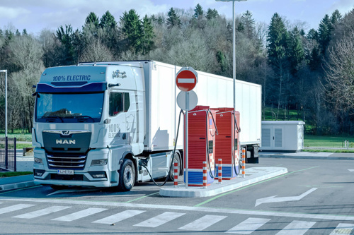 Prva punionica za električne kamione u Sloveniji