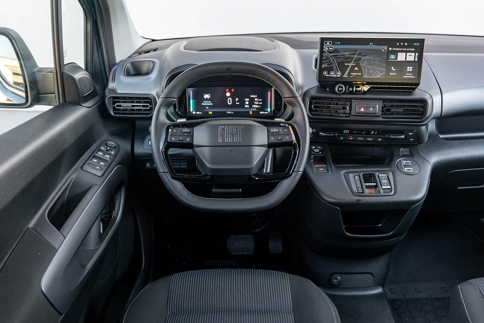 cargo fiatdoblo fullsize 17