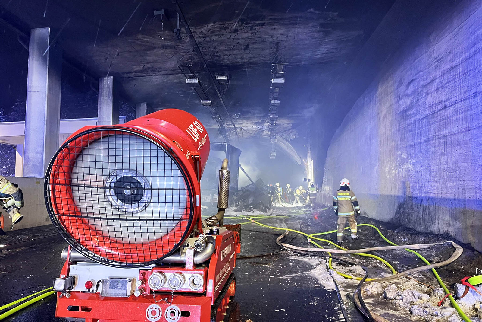 brand lkw brentenbergtunnel 4 scaled