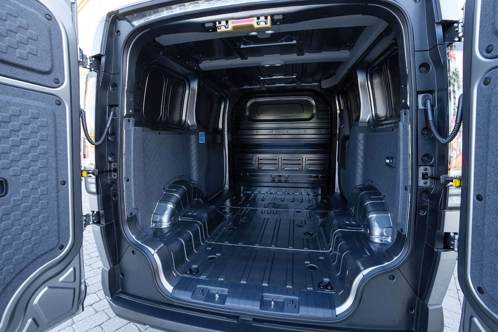 kiapv5cargo005