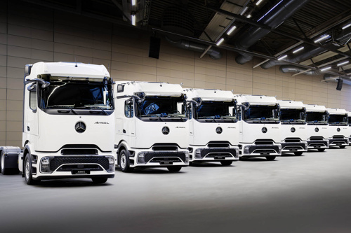 Girteka kupuje 500 Mercedes-Benz Actros L ProCabin tegljača