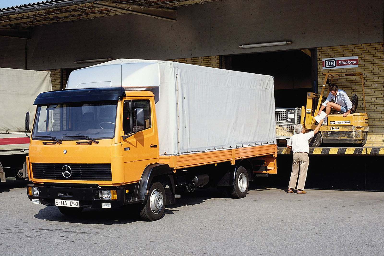 mercedes benzln203