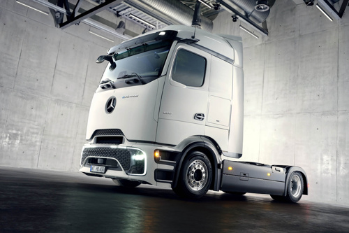 Mercedes-Benz eActros Lowliner
