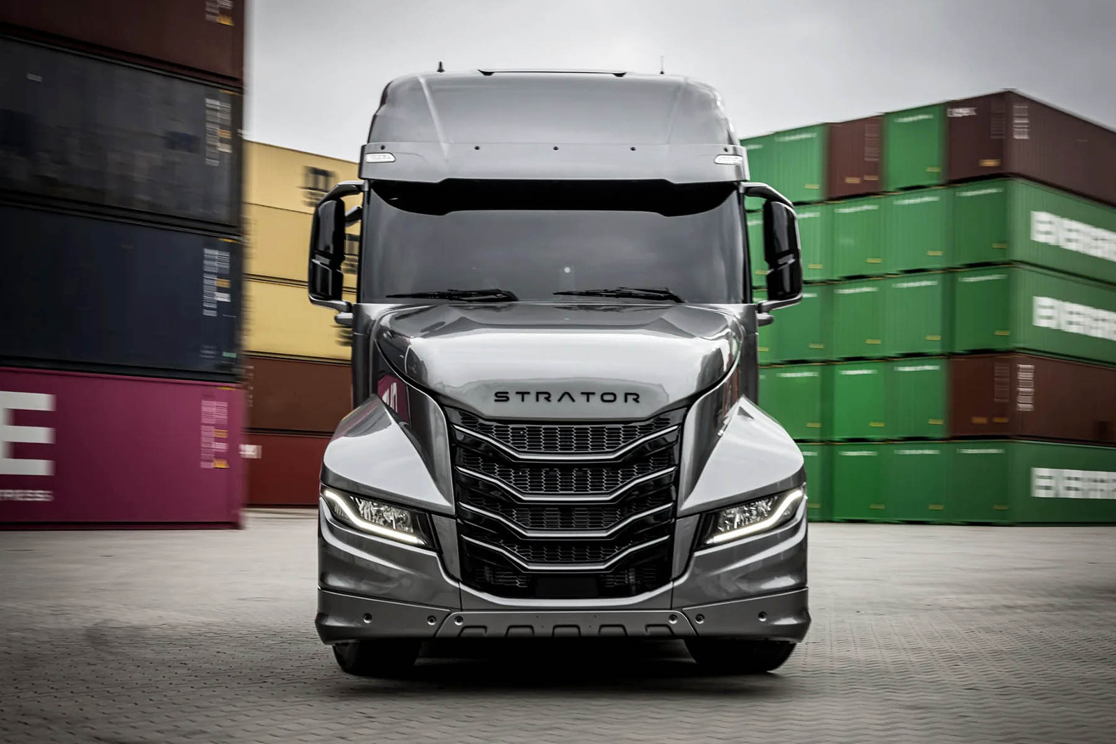 Strator 2