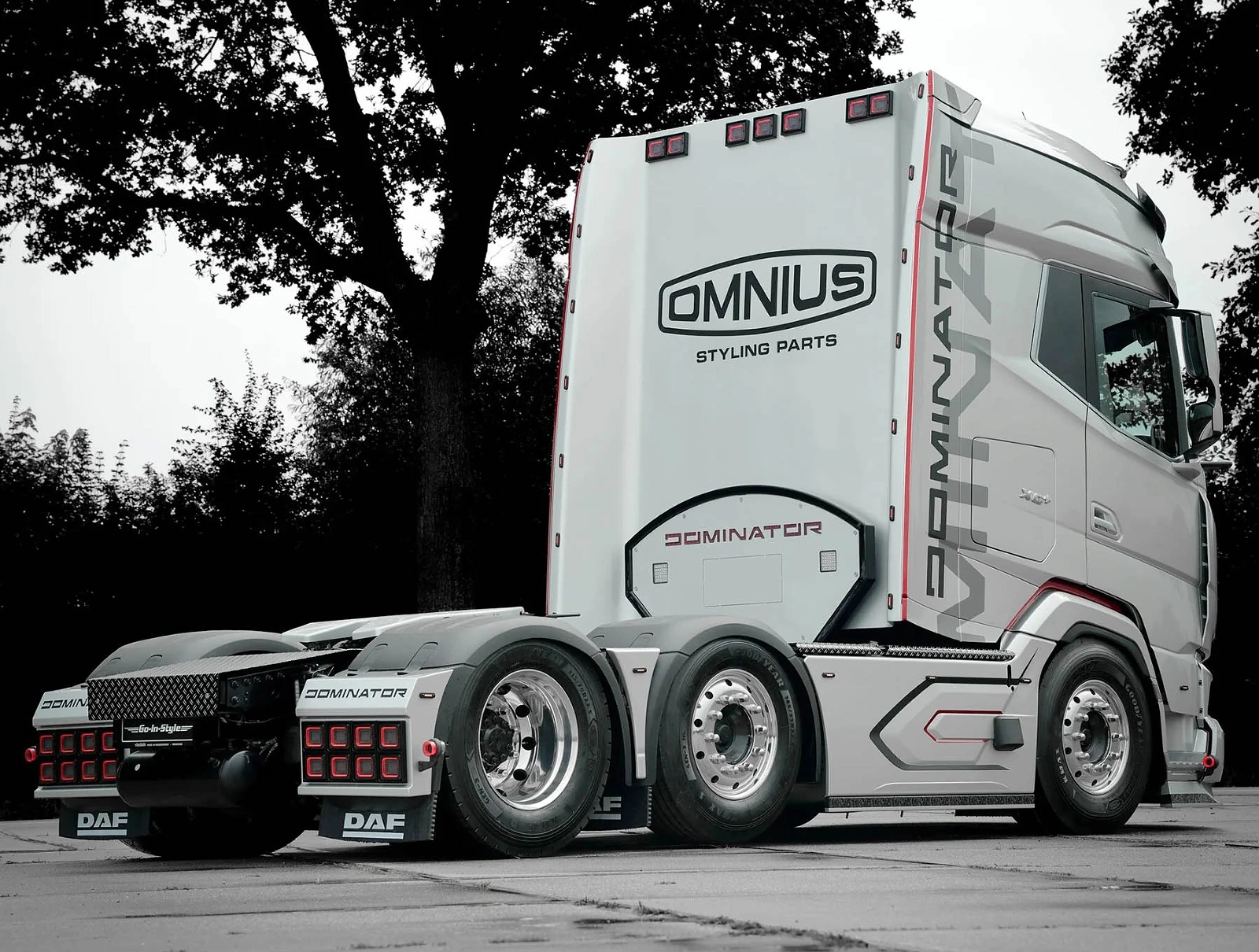 DAF Dominator 02