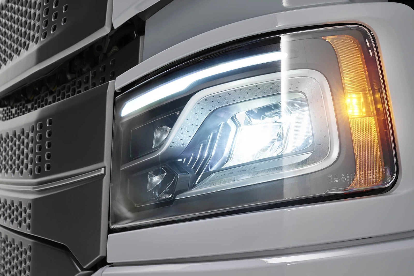 Scania Dynamic 004